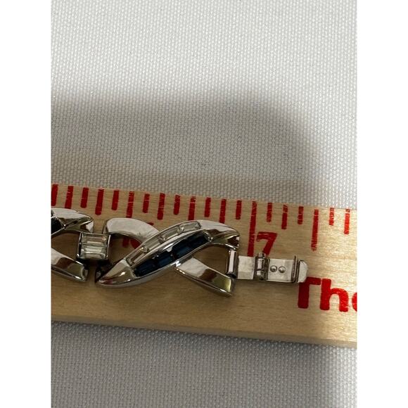 Vintage silver Faux Sapphire CLEAR RHINESTONE baquette TRIFARI BRACELET 7” - Picture 8 of 8